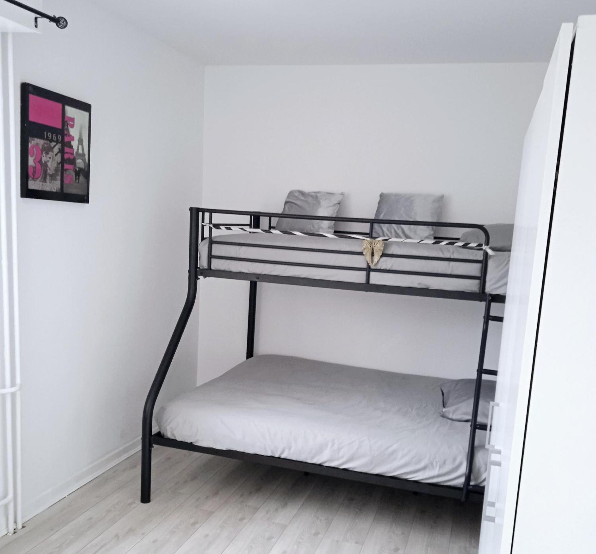 Logement Dans Residence - A 10 Km Du Centre Ville Et A 5 Minute Du Parlement Europeen Avec Parking Gratuit Hoenheim المظهر الخارجي الصورة